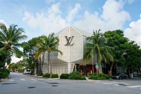 louis vuitton miami beach|louis vuitton miami design district.